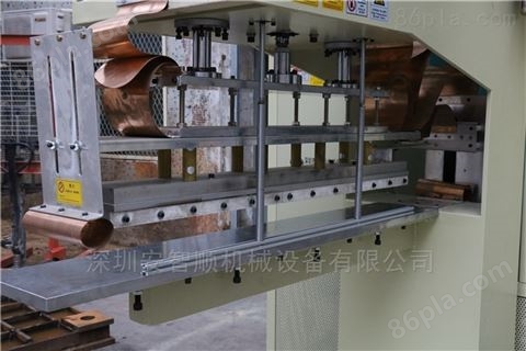 工业皮带挡板焊接机
